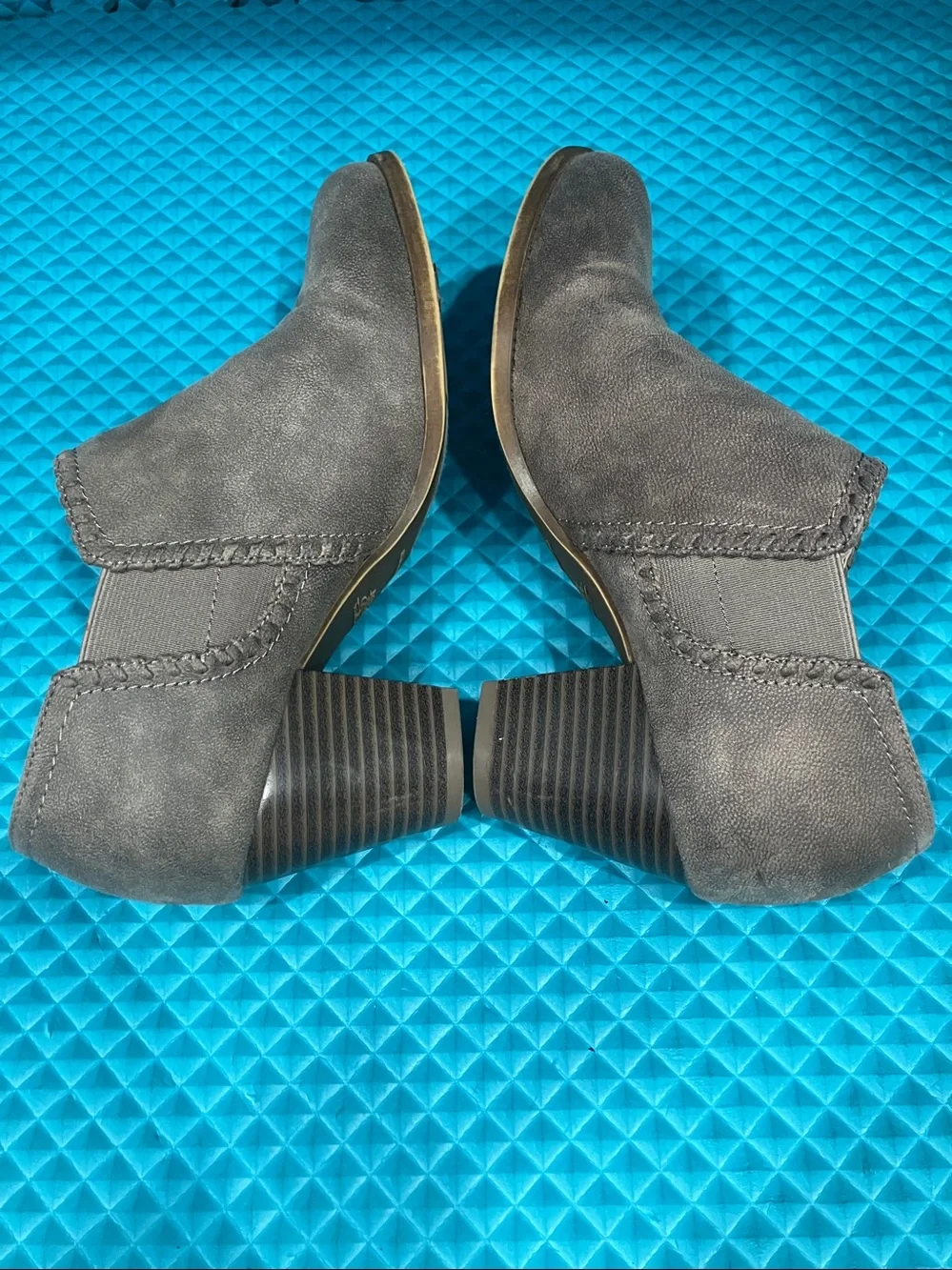 LifeStride Women Joelle Velocity Memory Foam Ankle Bootie’s | 7